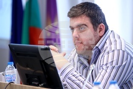 КНСБ - цени - данни - представяне