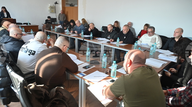 Общинският съвет в Лом прие отчет за изпълнение на Програмата за управление на кмета Цветан Петров през мандата