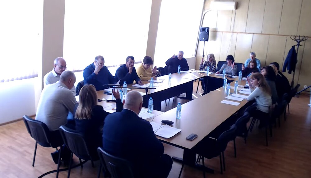 Общинският съвет в Любимец одобри увеличаването на заплатите на кмета на общината и на кметовете на населени места