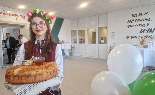 Разград - гимназия - STEM център - откриване