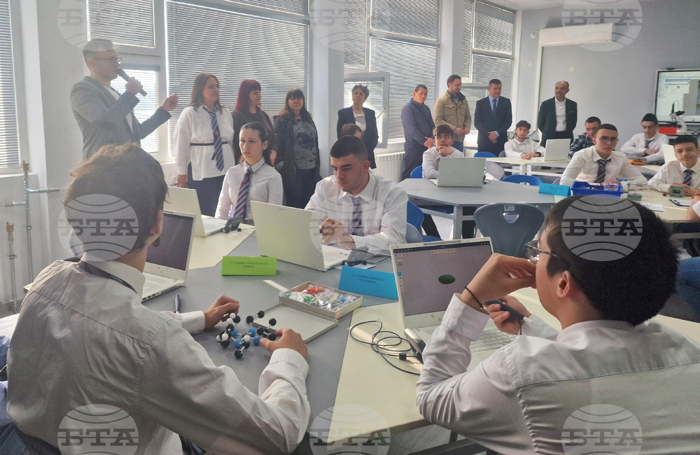 Разград - гимназия - STEM център - откриване