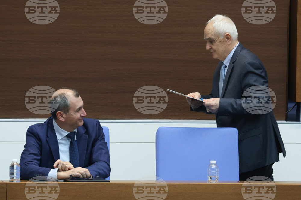 Народно събрание  - парламентарен контрол