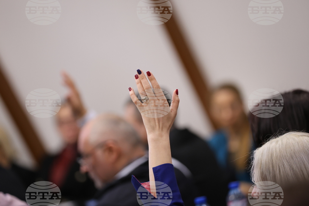 Общинските съветници в Благоевград приеха единодушно предложение за финансиране на процедури инвитро от бюджета на Общината