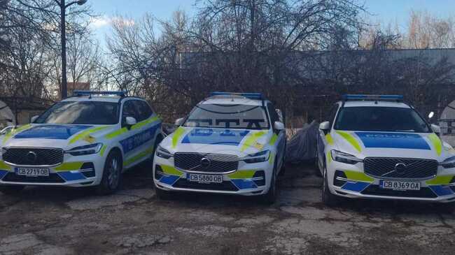Областната дирекция на МВР в Разград обновява автопарка си с три нови патрулни автомобила 