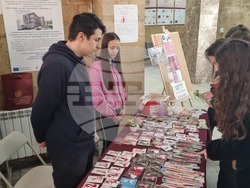 Плевен - Медицински университет - базар на мартеници