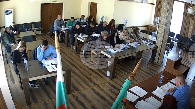 Общинските съветници в Братя Даскалови избраха Димитър Димитров за управител на „Тържище с. Плодовитово” ЕООД