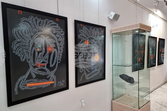 Кураторският проект „Маска” представят в Ямбол професор Моника Попова и Методи Попов