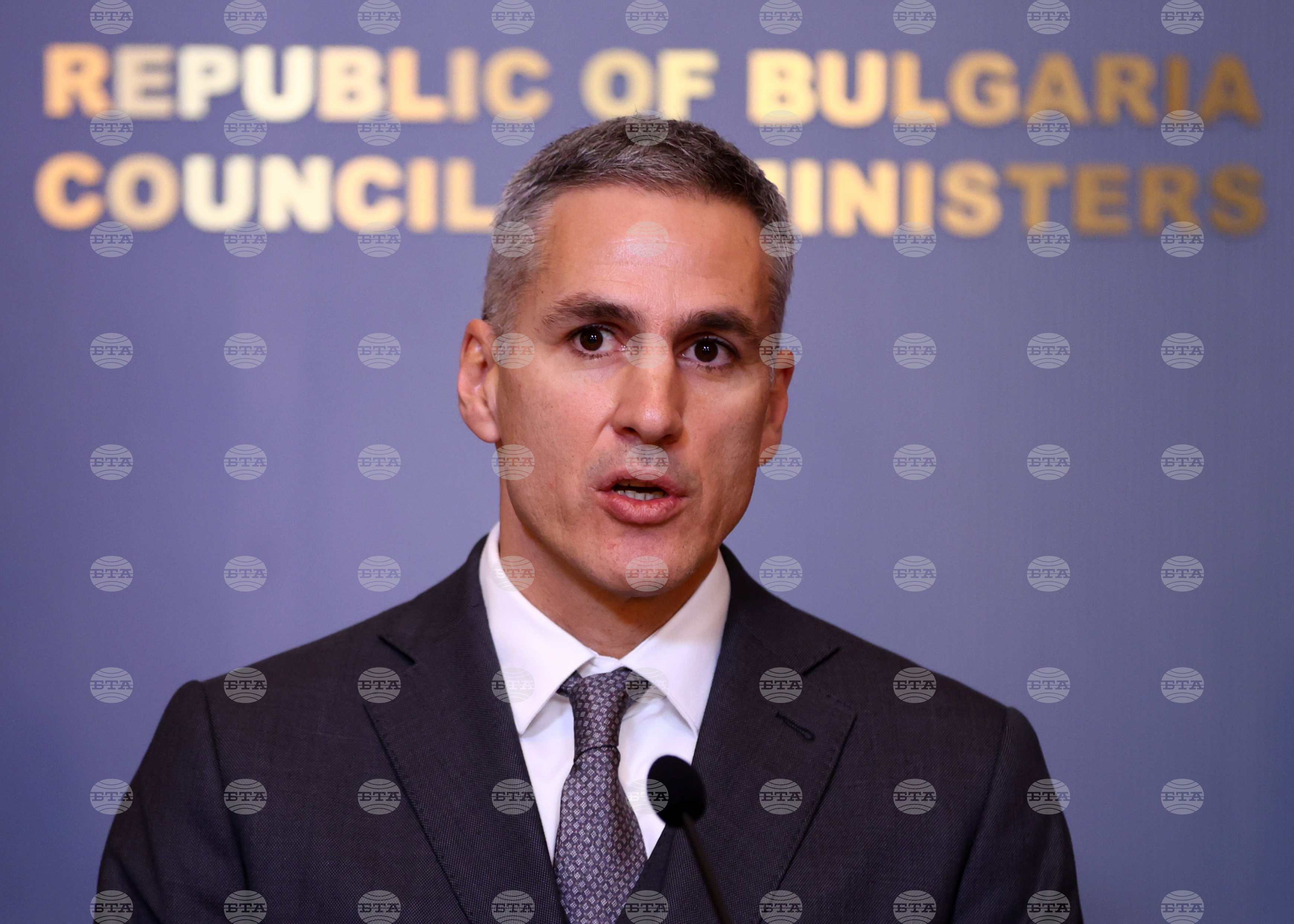 Най-голямата ни цел е да създадем България, където се създава стойност и се задържат талантите, каза служебният премиер Андрей Гюров