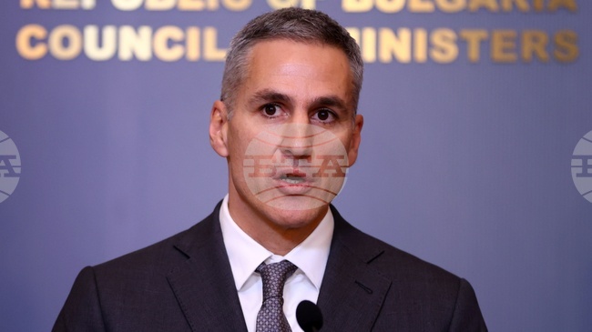 Caretaker PM Says Cabinet's Main Task Is to Ensure Fair Elections