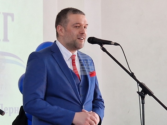 Перник - 105 години ПМГ „Христо Смирненски“ - юбилей