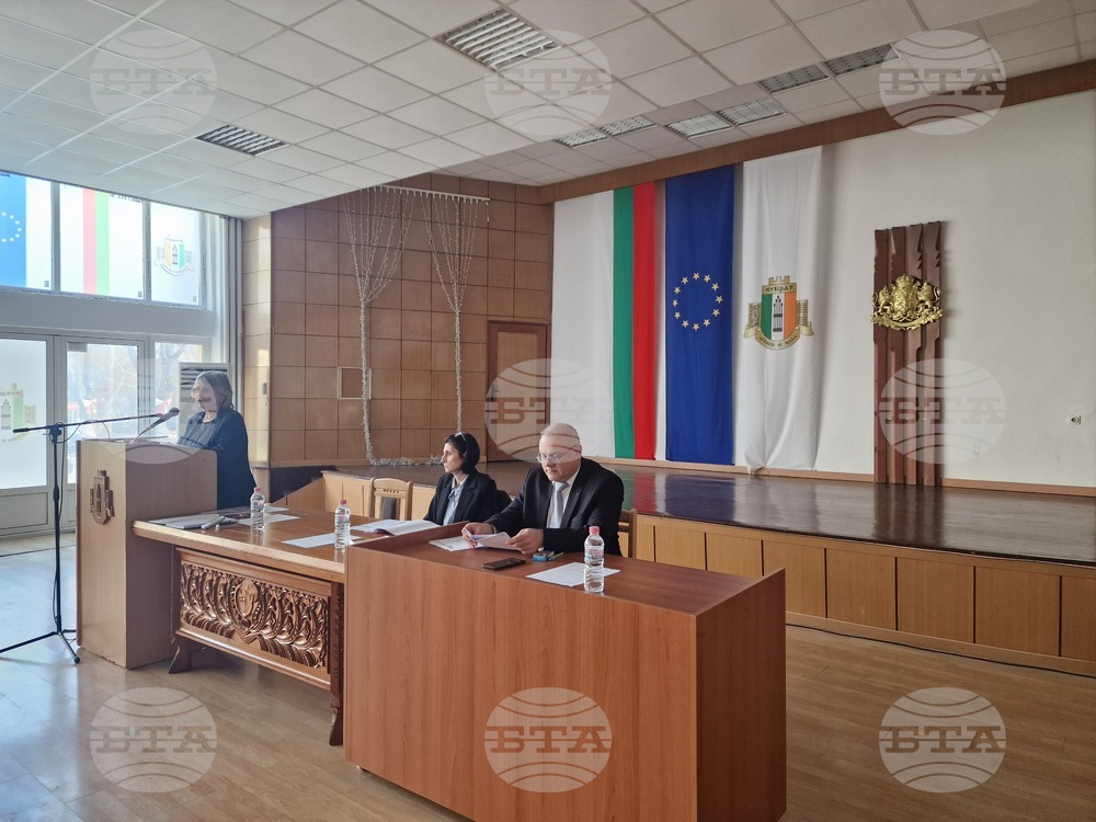 Общинският съвет в Кубрат упълномощи кмета да обезпечи авансово плащане по проект за местно развитие