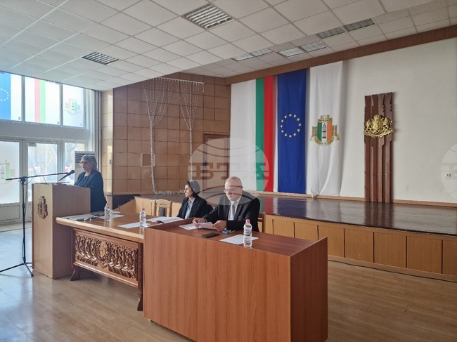 Общинският съвет в Кубрат упълномощи кмета да обезпечи авансово плащане по проект за местно развитие