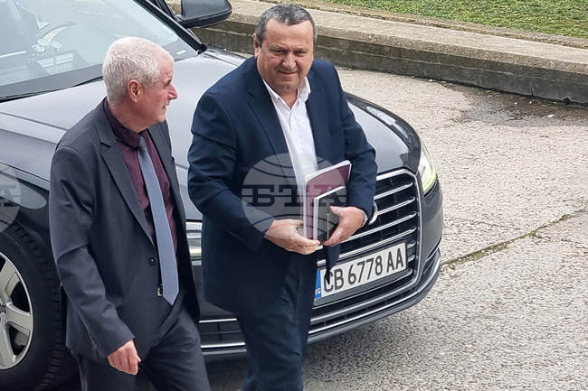 През следващата седмица започва раздаването на хранителните пакети за най-бедните, съобщи служебният министър Хасан Адемов 