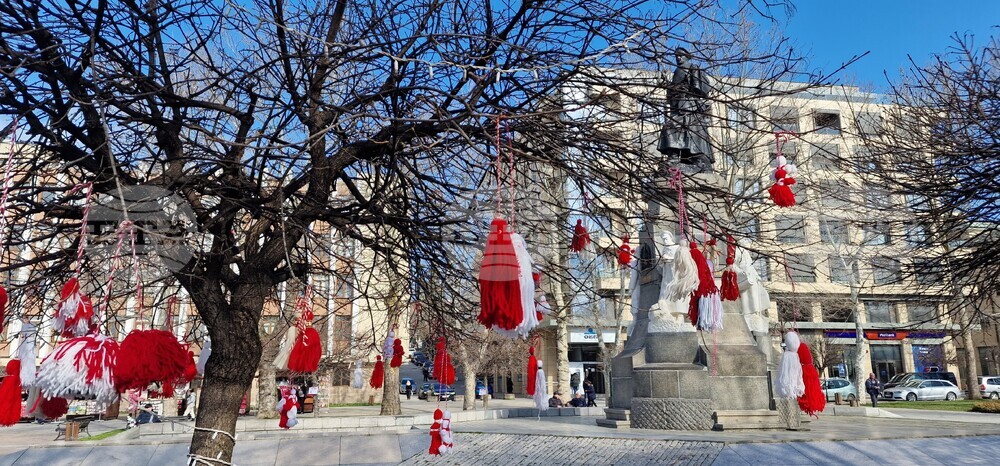Хасково - мартеници - украса