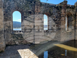 Язовир „Жребчево“ - пълноводие - Потопената църква