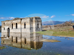 Язовир „Жребчево“ - пълноводие - Потопената църква