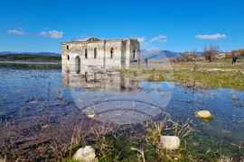 Язовир „Жребчево“ - пълноводие - Потопената църква