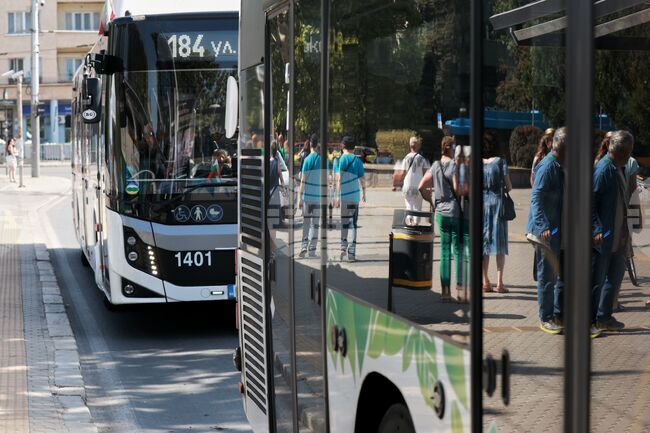 Комисията по транспорт към Столичния общински съвет отложи разглеждането на промени в транспортната мрежа, част от които са нови тролейбусни линии