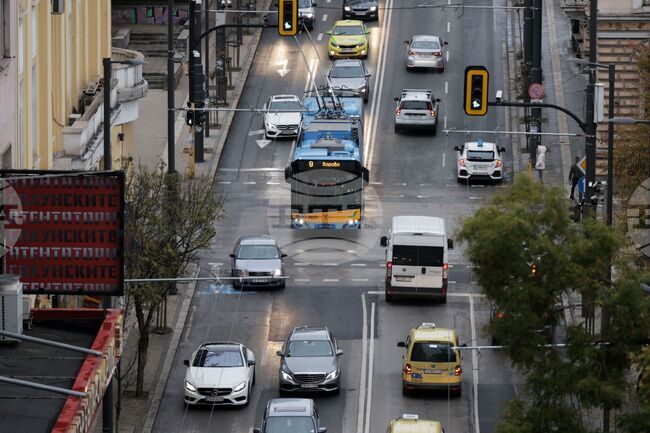 Над 3500 души кандидатстваха за компенсация от 20 евро за поскъпването на горивата, съобщи социалното министерство