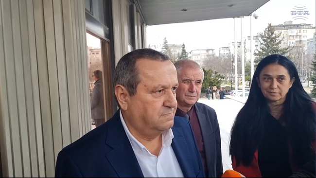 Проектът за удължителния бюджет гарантира всички социални плащания, каза служебният министър Хасан Адемов