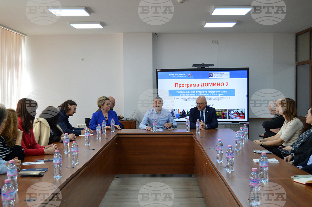 ОА Кърджали: Областният управител Здравко Тодоров стана домакин на среща по програма „Домино 2“