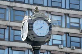 Сърбия - Белград - часовник