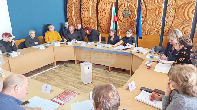  Simeonovgrad Municipal Council Adopts Declaration Against Construction of Refugee Centre