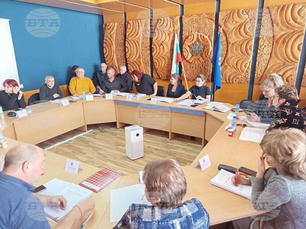  Simeonovgrad Municipal Council Adopts Declaration Against Construction of Refugee Centre