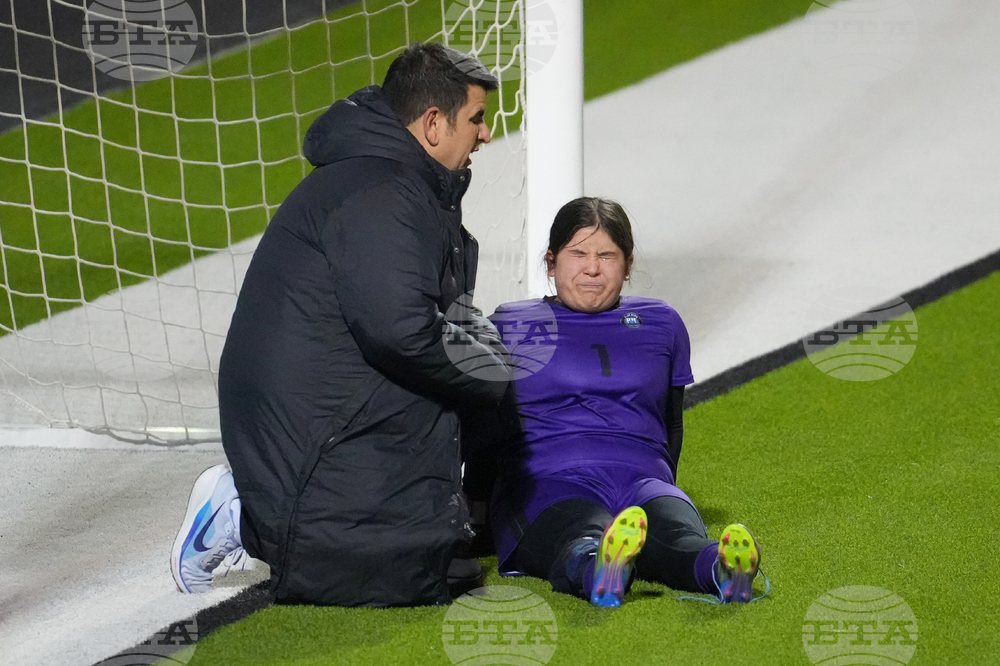 Girls' Sports ACL Injuries