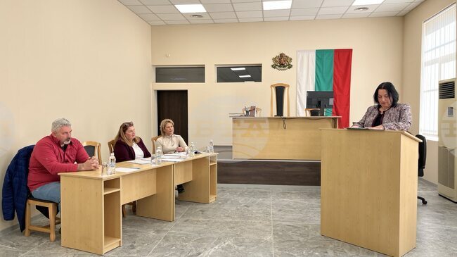 Районният съд в Омуртаг отчита трайна тенденция за увеличаване на новообразуваните и общия брой дела за разглеждане