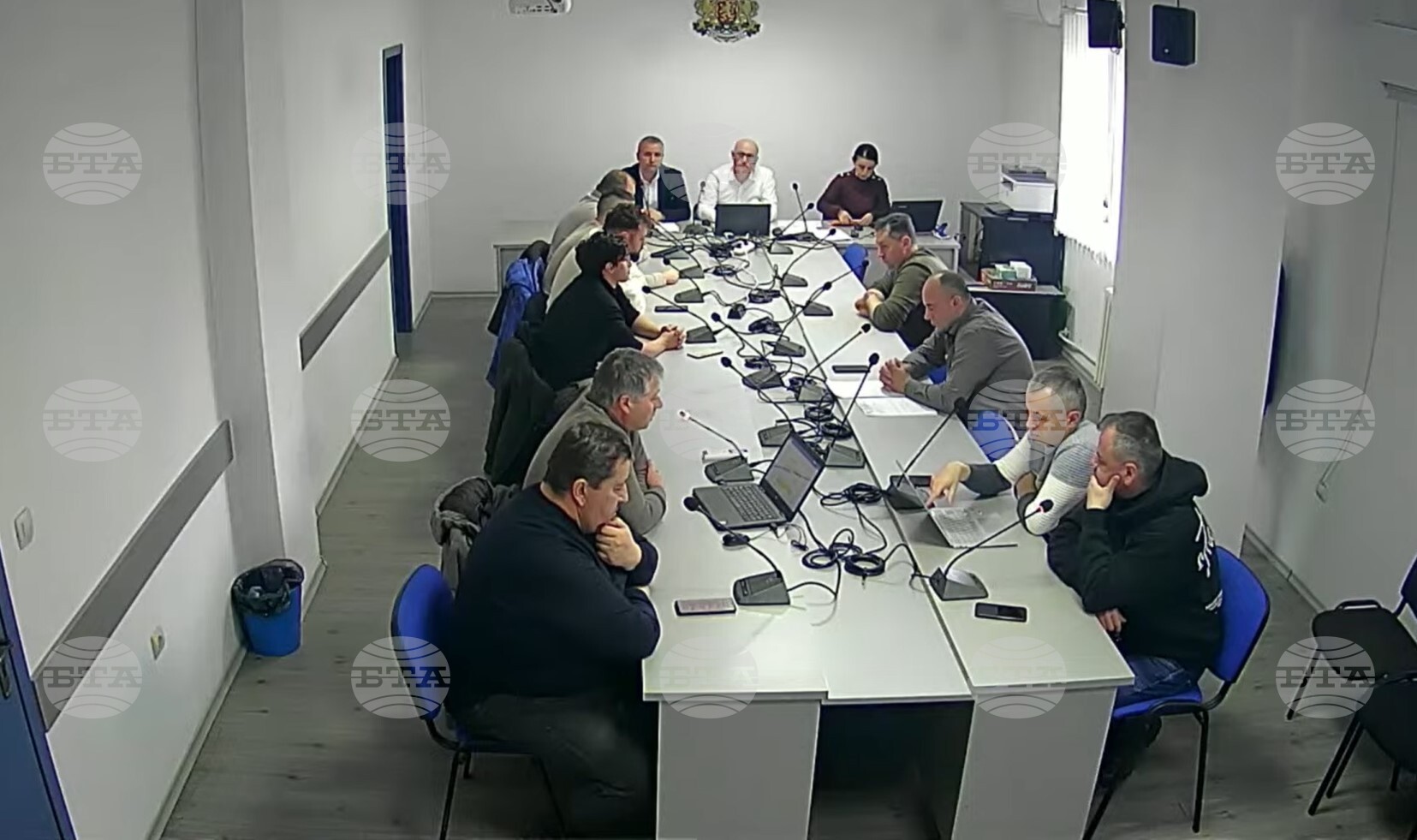 Освобождаване на обществен възпитател, който е кандидат за депутат, беше дискутирано на заседанието на Общинския съвет в Рудозем