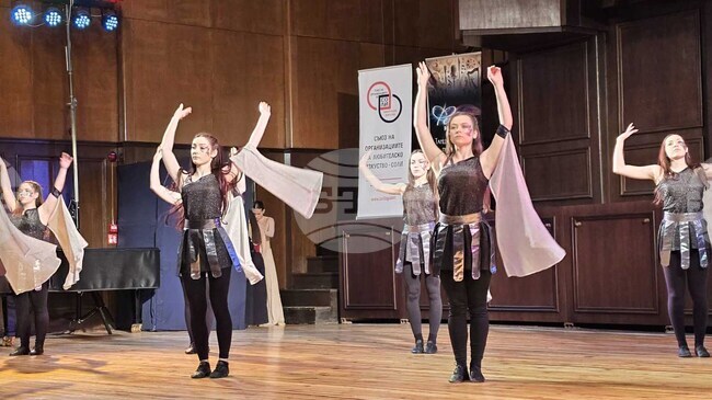 Първото издание на арт фестивала “Феерия” започна в Добрич