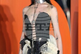 CORRECTION Britain The Bride! Premiere
