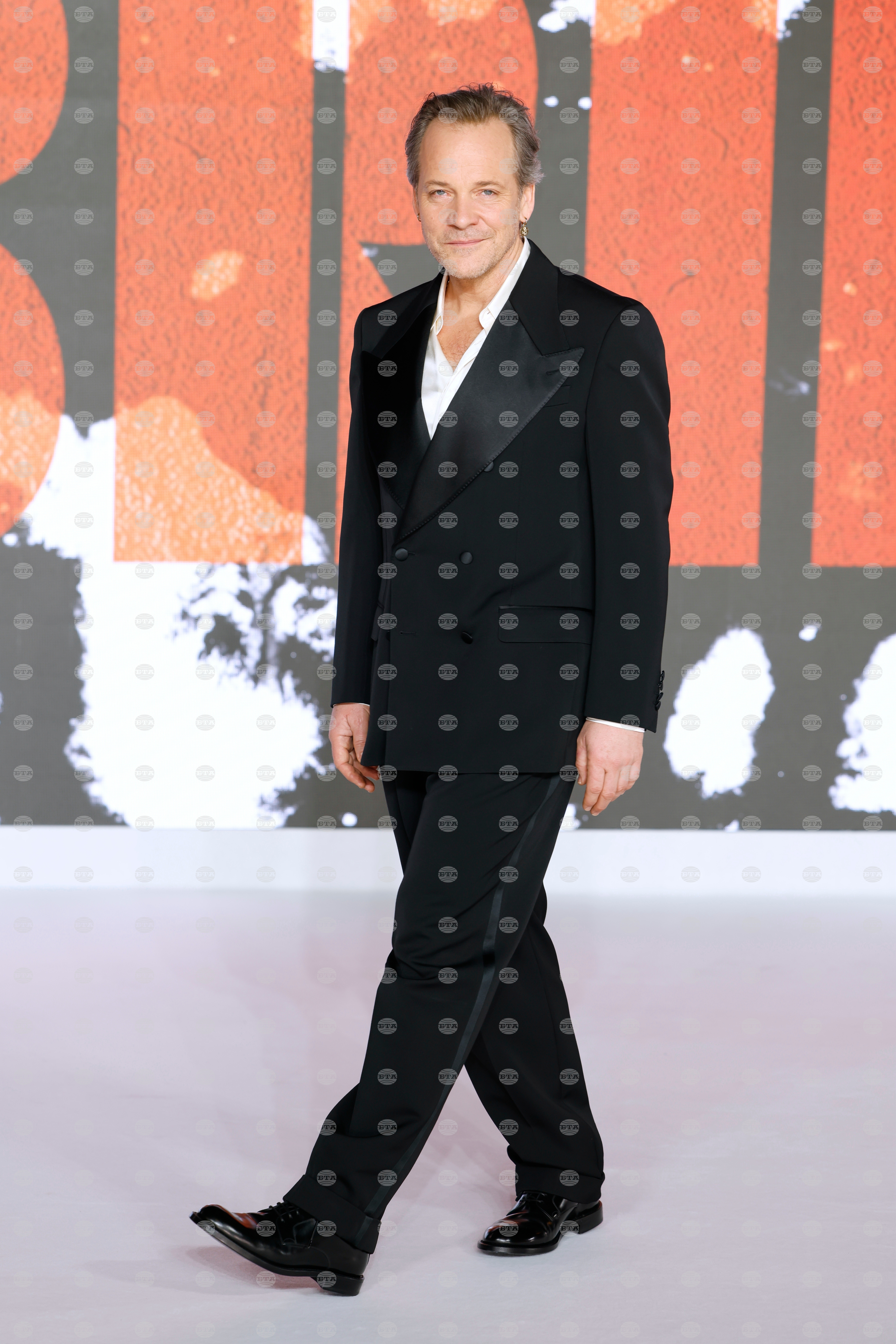 CORRECTION Britain The Bride! Premiere