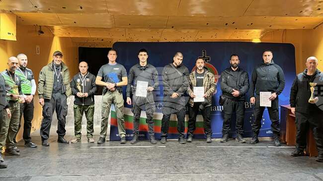 В републикански турнир по стрелба с пистолет за служители на МВР в Търговище се включиха 90 състезатели