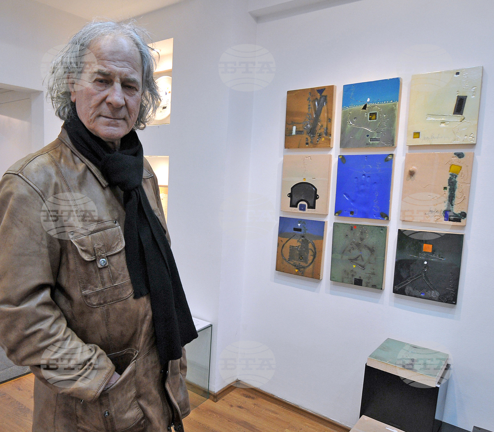 Ако вдъхновението е огънят, то работата после е дървото, което се слага в него, казва Стоян Цанев, от чието рождение се отбелязват 80 години