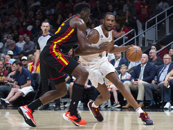 Cavaliers Hawks Basketball
