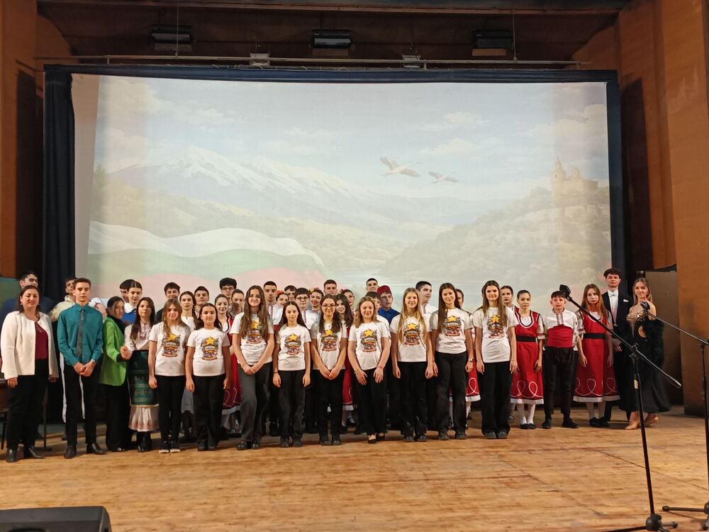 188 години от създаването на най-старото русенско училище. Орлин Пенков: България може да бъде страна на възможности, когато има будни граждани и смели млади хора