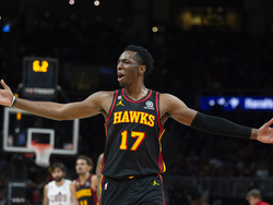 Cavaliers Hawks Basketball