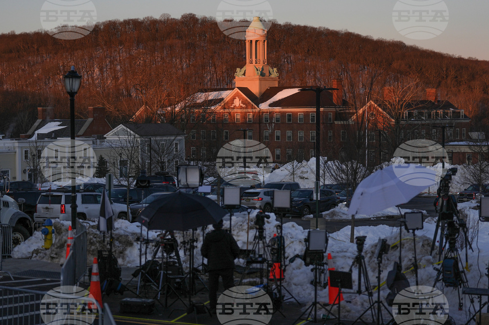 APTOPIX Epstein Congress Clintons