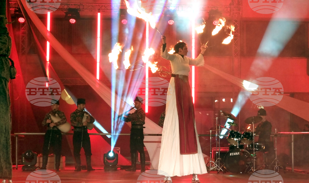 Ямбол - 27-и Международен маскараден фестивал „Кукерландия“ - откриване