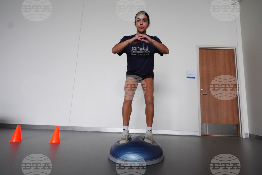 Girls' Sports ACL Injuries