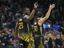 Pelicans Warriors Basketball