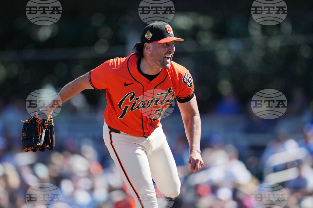 Dodgers Giants Spring Baseball