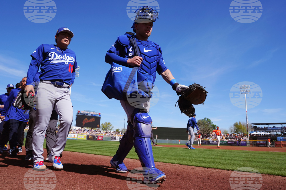 Dodgers Giants Spring Baseball