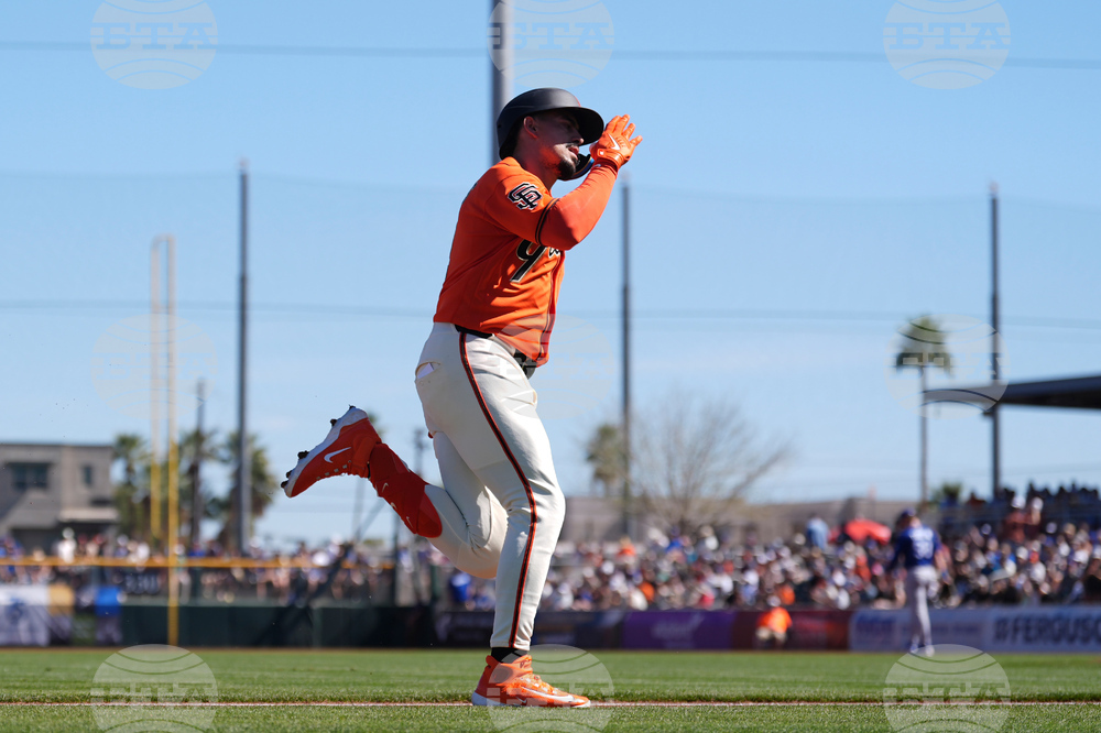 Dodgers Giants Spring Baseball