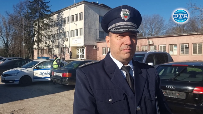 Полицаи и жандармеристи провеждат специализирана операция срещу престъпността в Плевен, има задържани