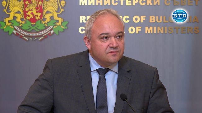 Днес се създава Междуведомствена работна група, която да изготви процедура за реакция при заплаха за използване на взривно устройство, съобщи вицепремиерът Демерджиев
