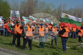 Русе - земеделски производители - протест