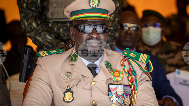 Правителството на Гвинея разпусна 40 политически партии; опозиционен лидер призова за съпротива